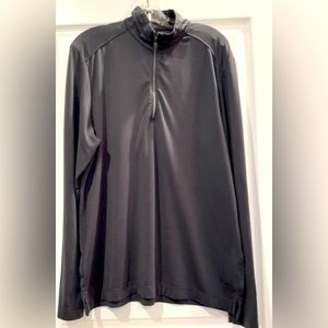 GREG NORMAN Play Dry 1/2 zip pullover men’s size medium